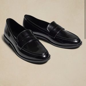 Banana Republic Black Loafer